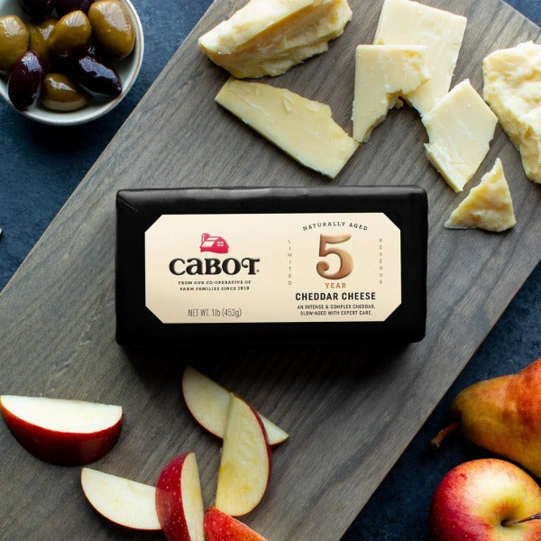 Cabot 5 Year Cheddar Cheese 16 oz